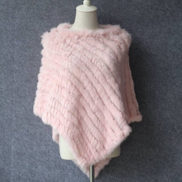 100% Real Rabbit Fur Poncho - Picture 3 of 7